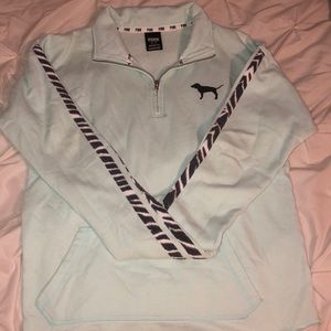 Vs pink pull over